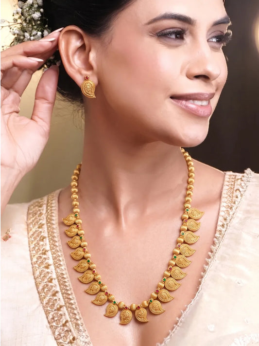 Gold Plated Ornate Paisley Necklace Set