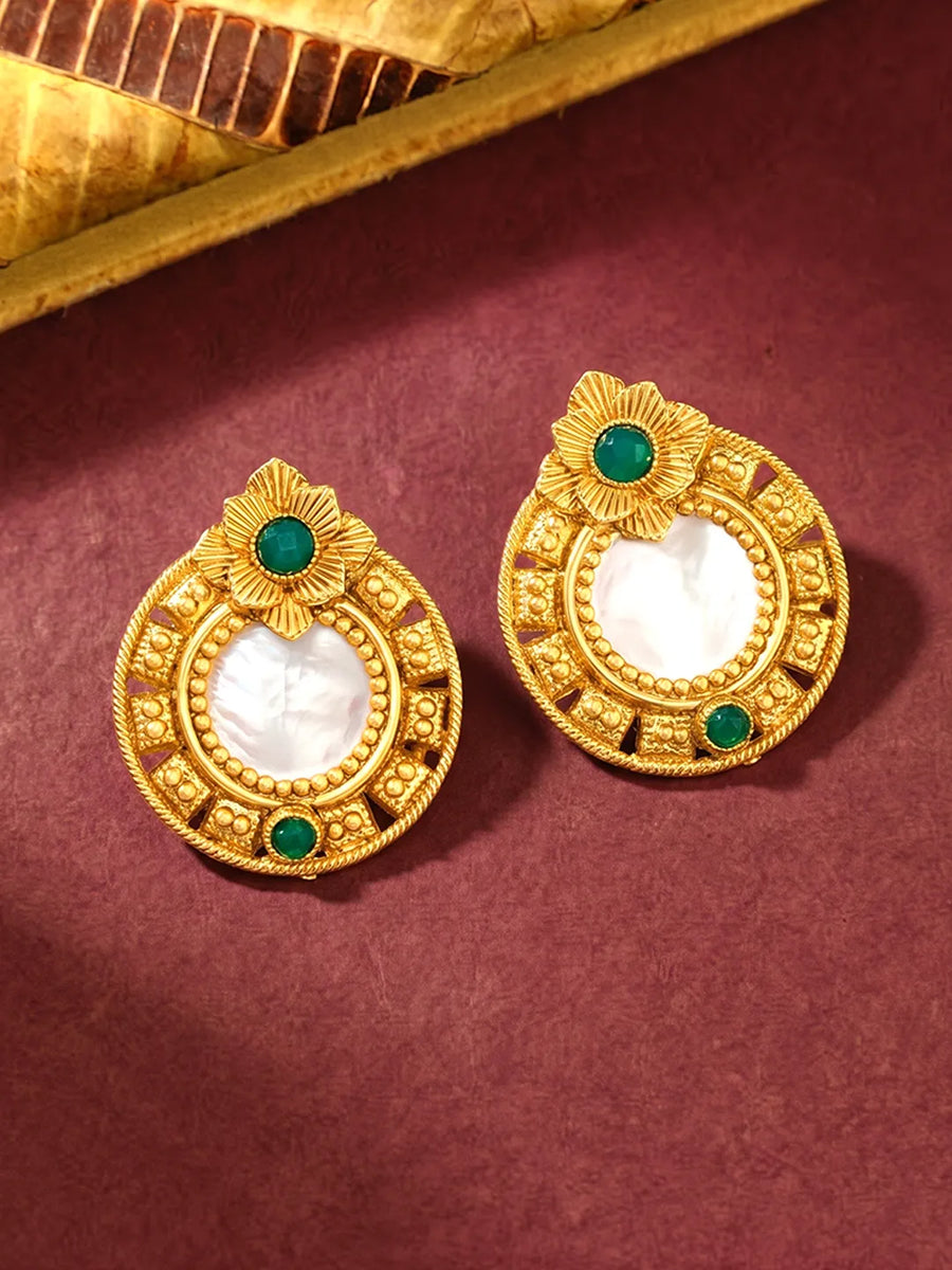 Peora Floral Green Style Stud Earrings