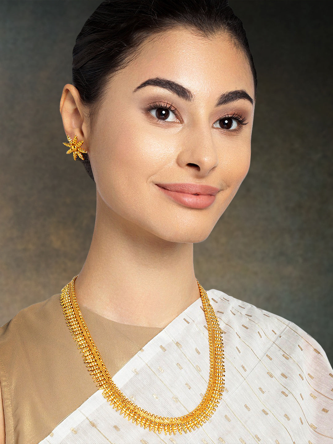 Bridal Bliss South Indian Elegance Maharani Necklaces Set