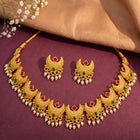 Peora Festive Floral Necklace Set - Gold