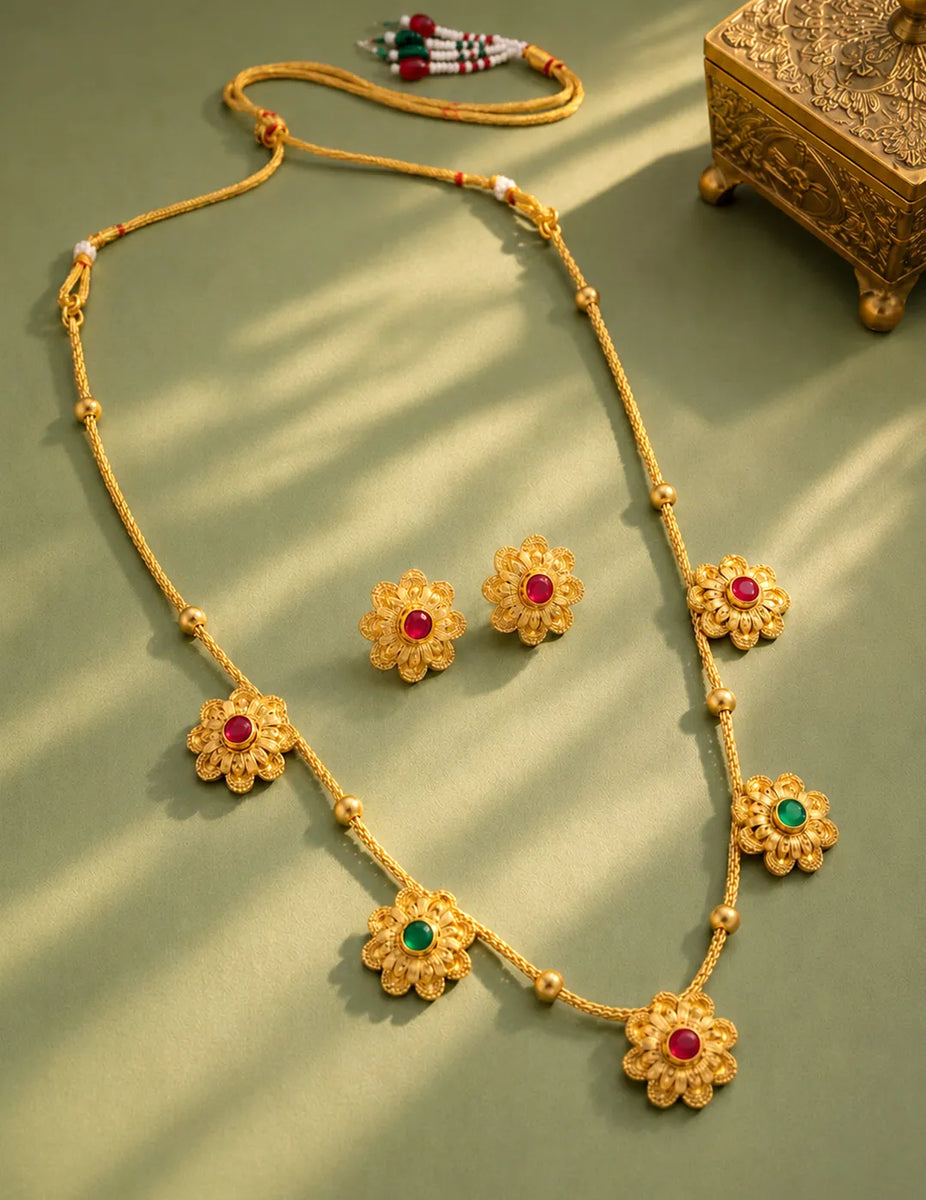 Peora Traditional Floral Necklace Set - Gold