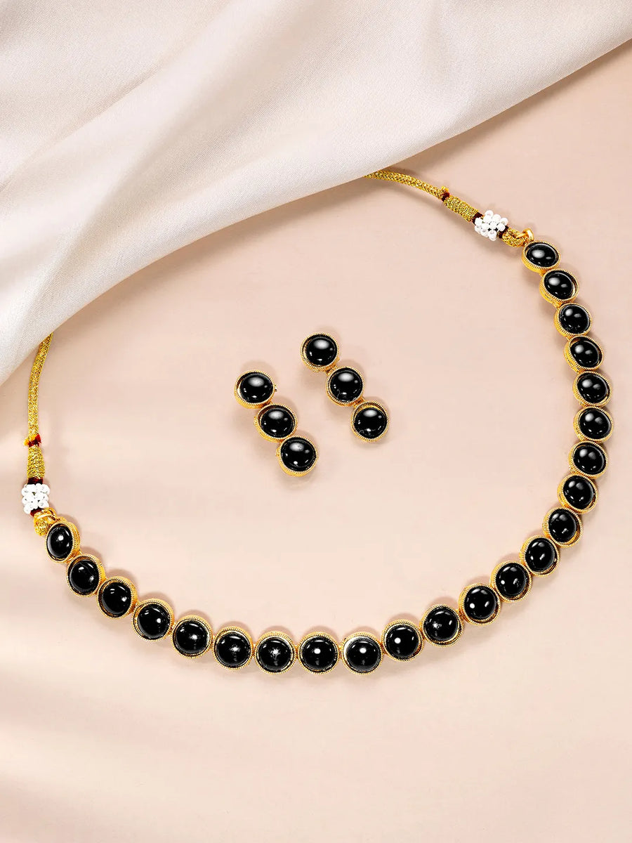 Emerald Radiance Stones Necklace Set - Black