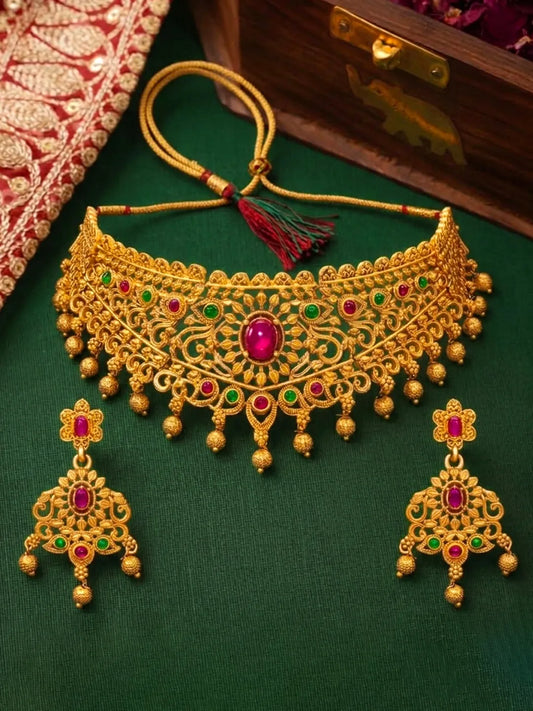 Peora Heritage Bridal Necklace Set - Gold