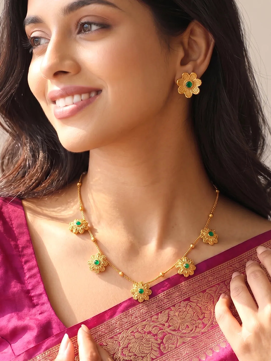 Peora Traditional Floral Green Necklace Set - Gold