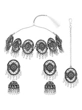 Sculpted Silver Beauty Necklace Set