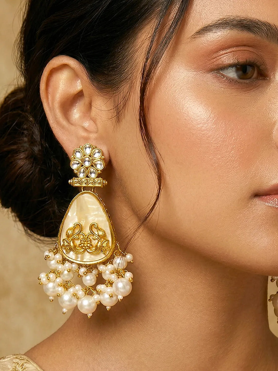 Peora Floral Pearl Drop Earrings - Gold