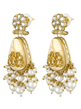 Peora Floral Pearl Drop Earrings - Gold