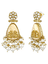 Peora Floral Pearl Drop Earrings - Gold