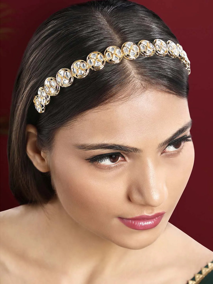 Kundan Studded Hair Band – Elegant Bridal Hair Accessory | Peora

