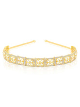 Regal Kundan-studded Hair Band