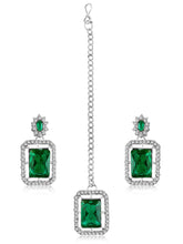 Glamorous Green Maang Tikka Set