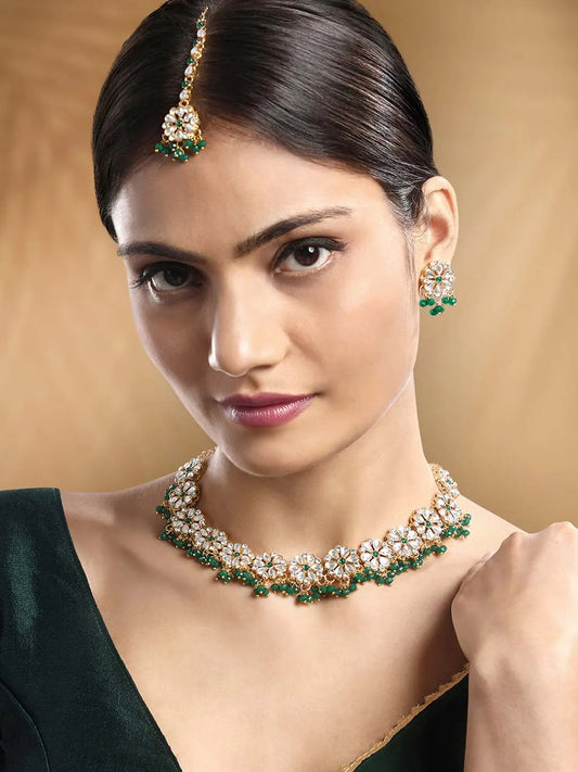Necklace Set by Peora – Elegant Jewellery for Every Occasion