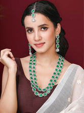 Emerald Bliss Necklace Set