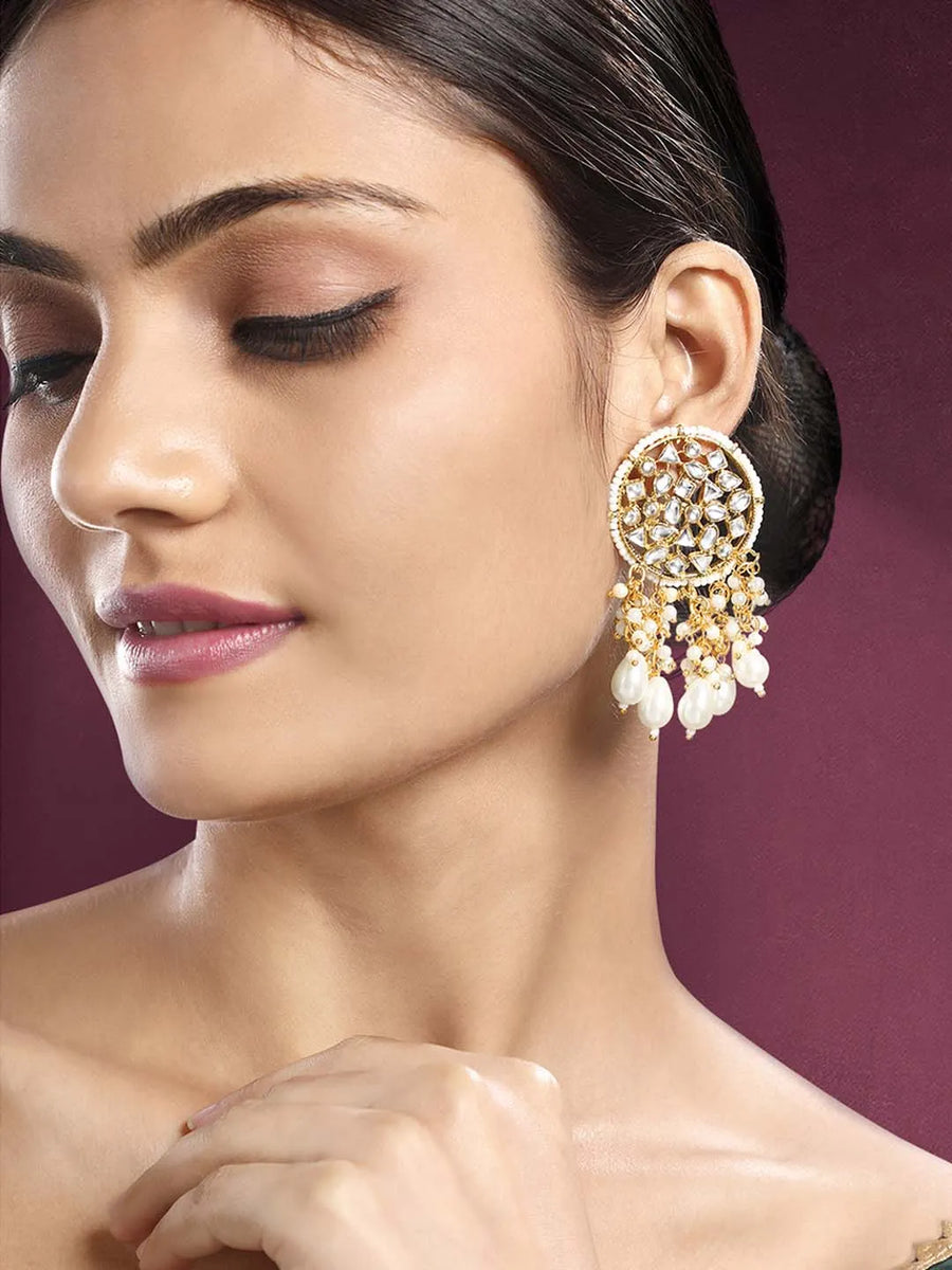 Gold Dangle Earrings – Luxurious Jewellery by Peora

