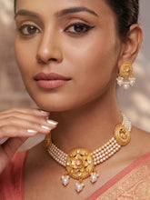 Peora Pearl Rosette Necklace Set - Gold