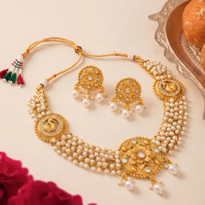 Peora Pearl Rosette Necklace Set - Gold