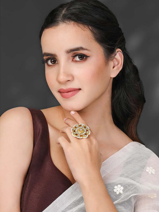Elegance Statement Ring | Refined Fashion Jewellery by Peora

