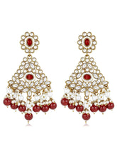 Glamorous Gleaming Bridal Maang Tikka