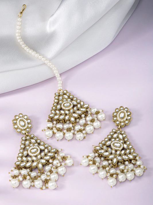 Glamorous Gleaming Bridal Maang Tikka - White