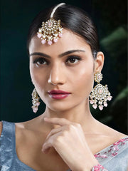 Soft Glow Elegant Maang Tikka Set