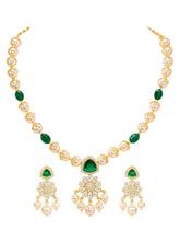Peora Floral Kundan Emerald Pearl Pendant Set