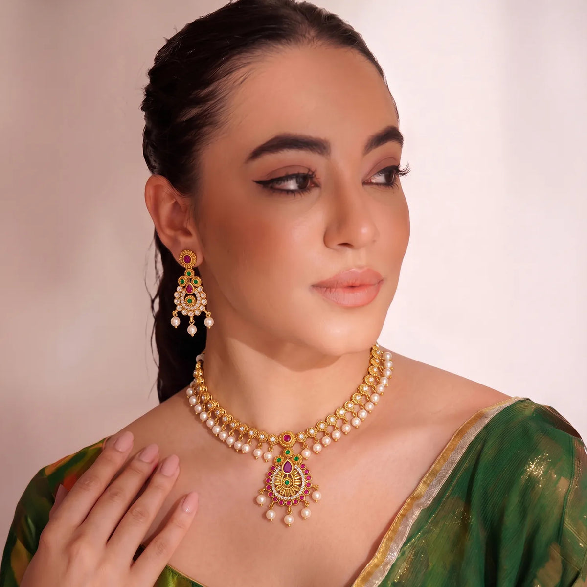 Gold Plated Red Green Pearl Necklace Set