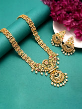 Gold Plated Kundan Statement Necklace Set