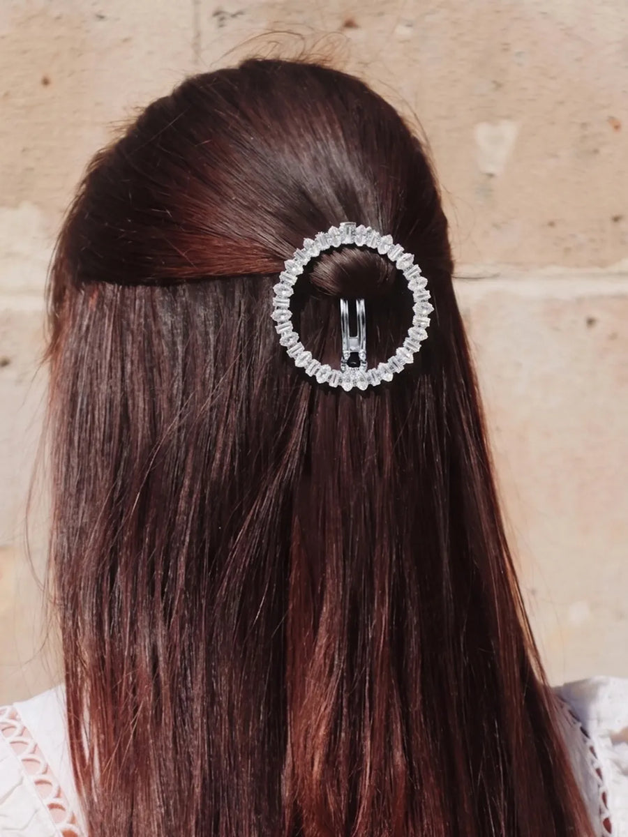 Rhodium Plated Exquisite Wreath Hair Clip