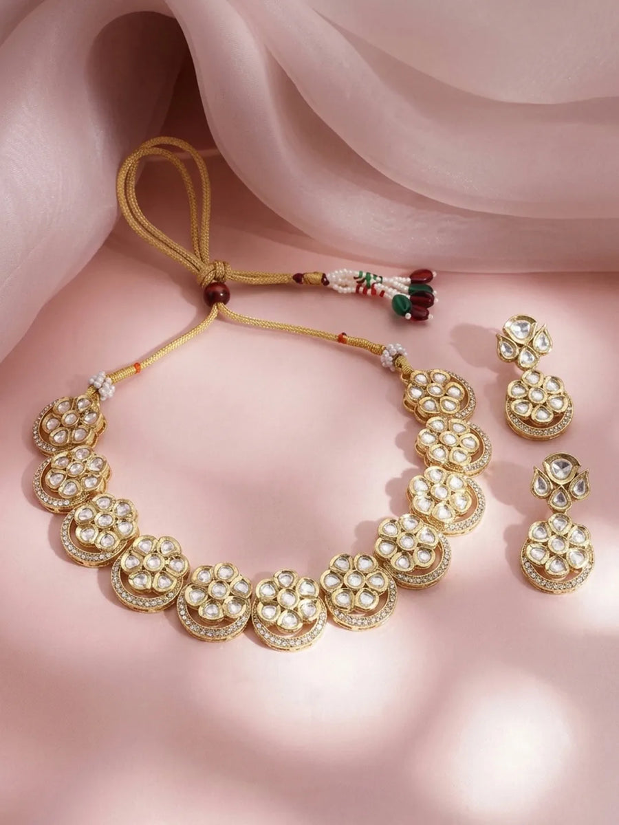 Gold Plated Floral Halo Kundan Necklace Set