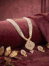 Gold Plated Floral Kundan Pearl Necklace Set