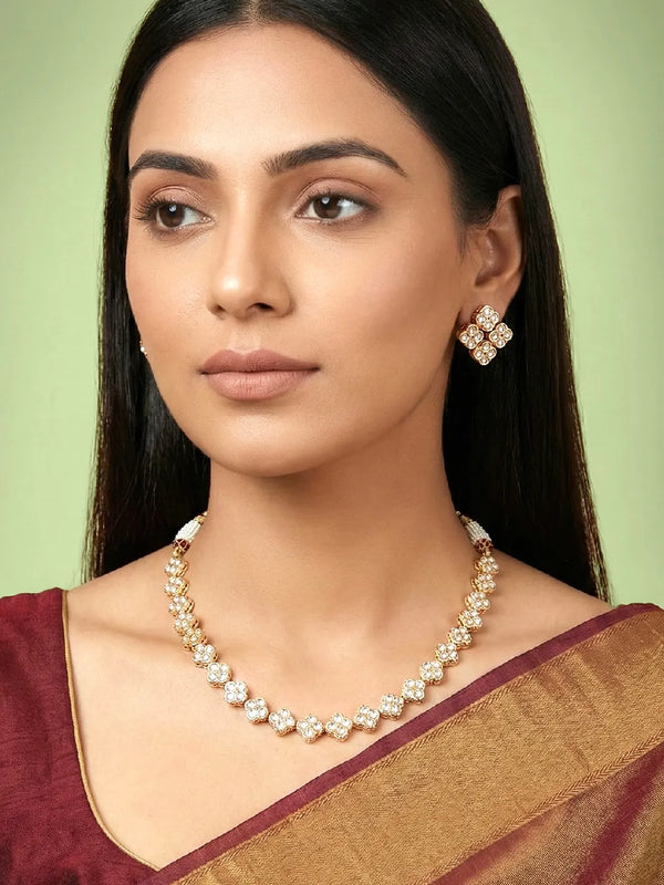 Peora Floral Square Kundan Necklace Set
