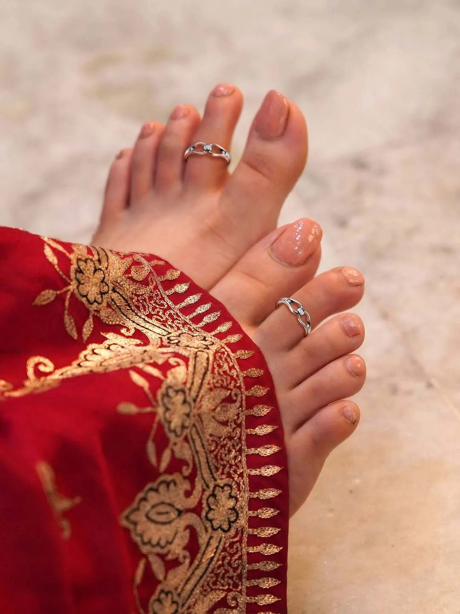 Glam CZ Toe Rings | Sparkling Foot Jewellery by Peora

