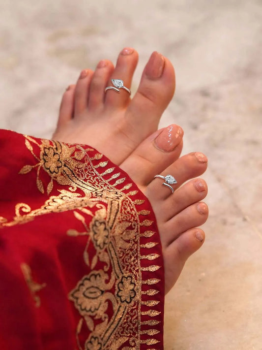 CZ Toe Rings for Women | Elegant & Sparkling Designs by Peora

