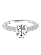 Elegant Sparkling Silver Star Ring