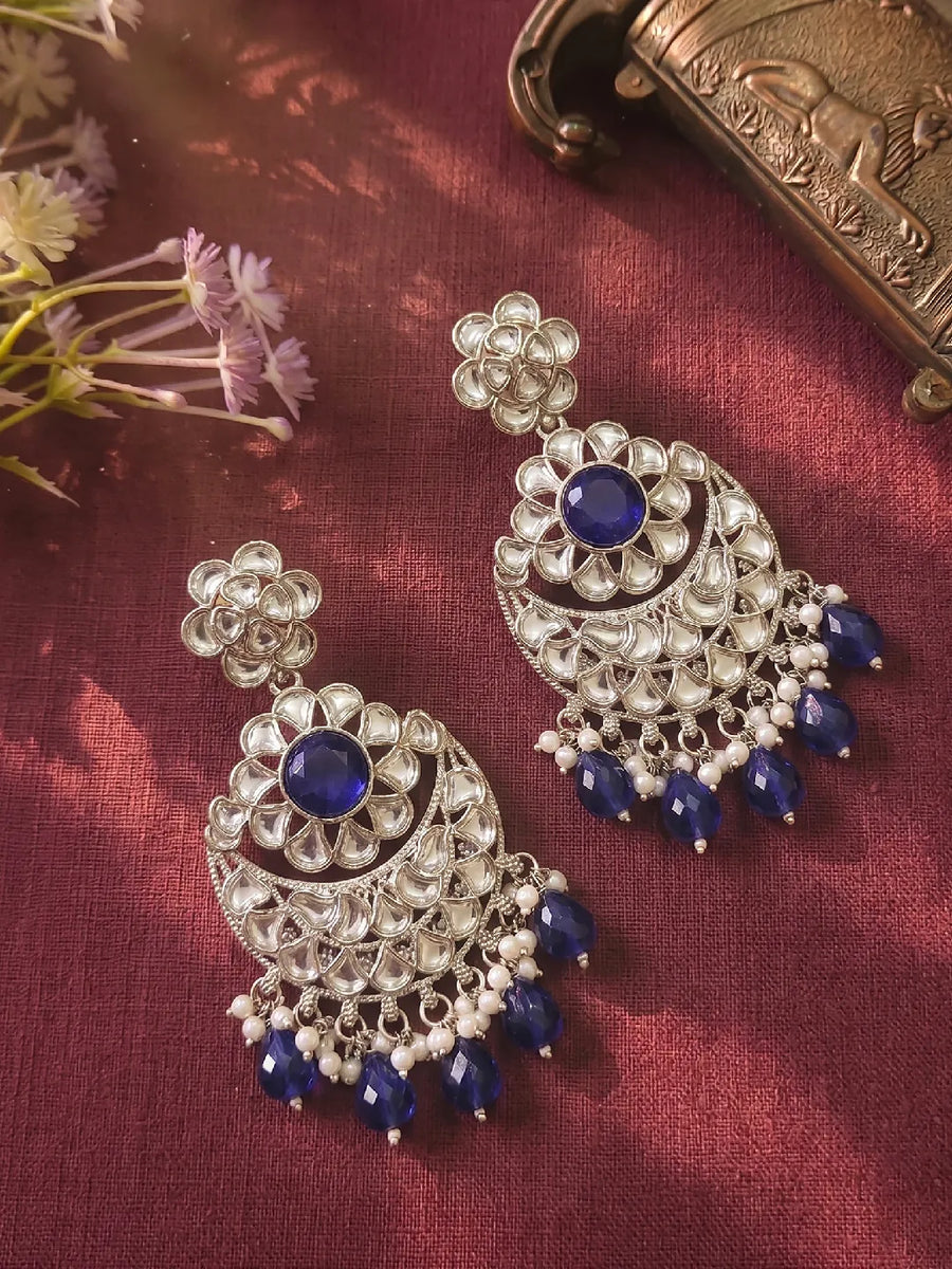 Peora Neelam Chandbali Earrings - Silver