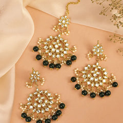 Majestic Glow Earring and Maangtikka - Green