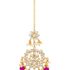 Majestic Glow Earring and Maangtikka. Pair of earrings & Maangtikka, with gold plating, kundan, pink beads along with pearls. Buy best selling jewellery from Peora.
