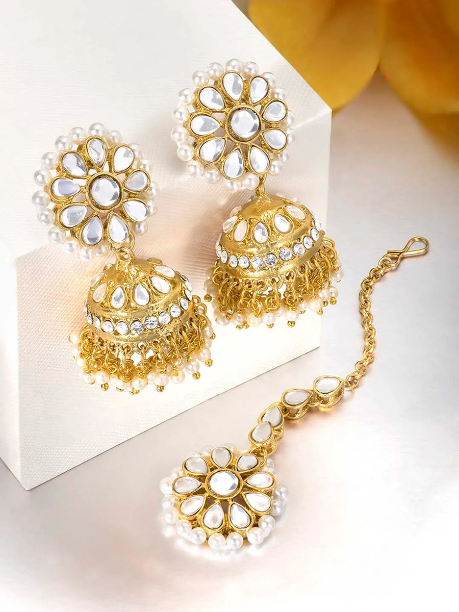 Graceful Jhumki Pearl Kundan Tikka Set