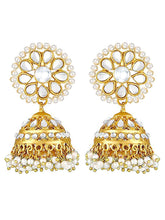 Graceful Jhumki Pearl Kundan Maangtikka Set