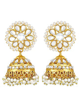 Graceful Jhumki Pearl Kundan Tikka Set