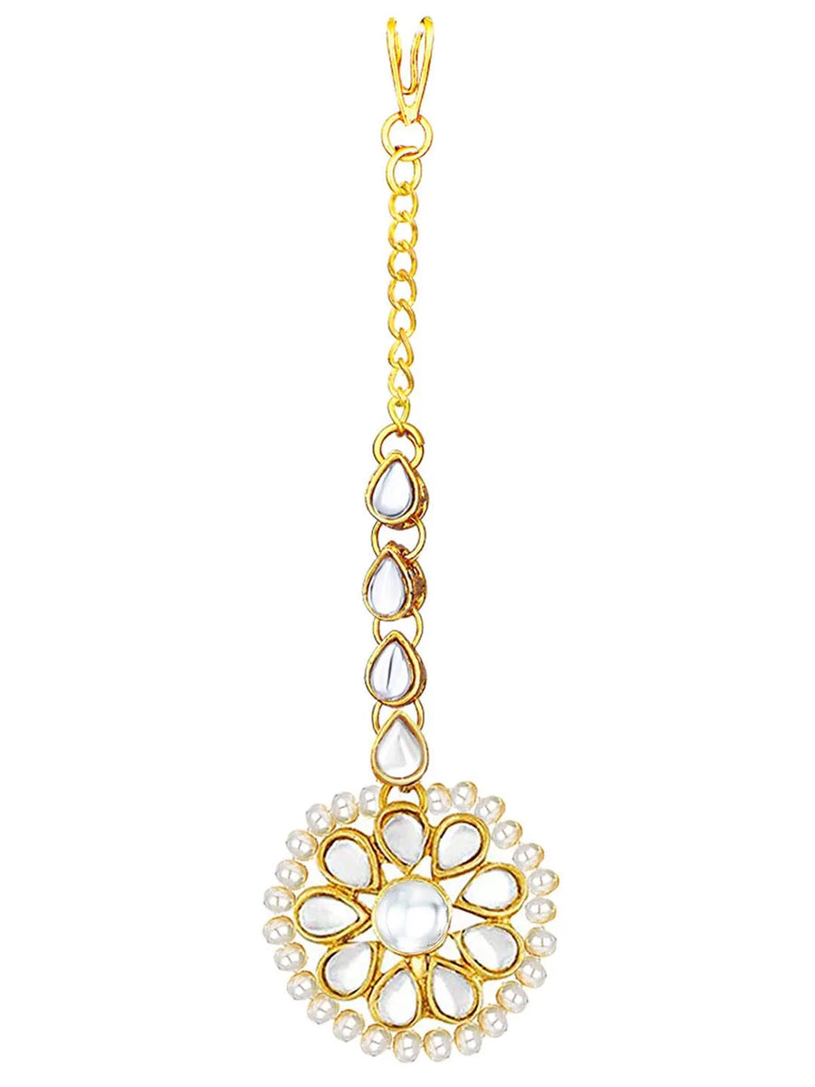 Graceful Jhumki Pearl Kundan Tikka Set