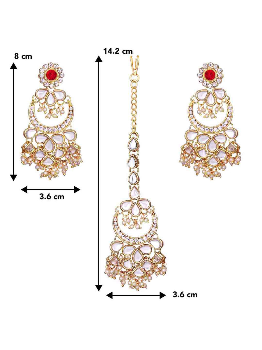 Graceful Lustrous Maang Tikka Set. Pair of earrings & Maangtikka, with gold plating, kundan along with pearls. Buy best selling jewellery from Peora.