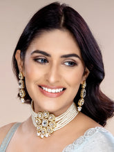 Dazzling Harmony Pearl Choker Set