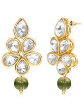 Peora Festive Green Kundan Floral Necklace Set
