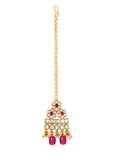 Glistening Rani Pink Kundan Pearl Necklace Set