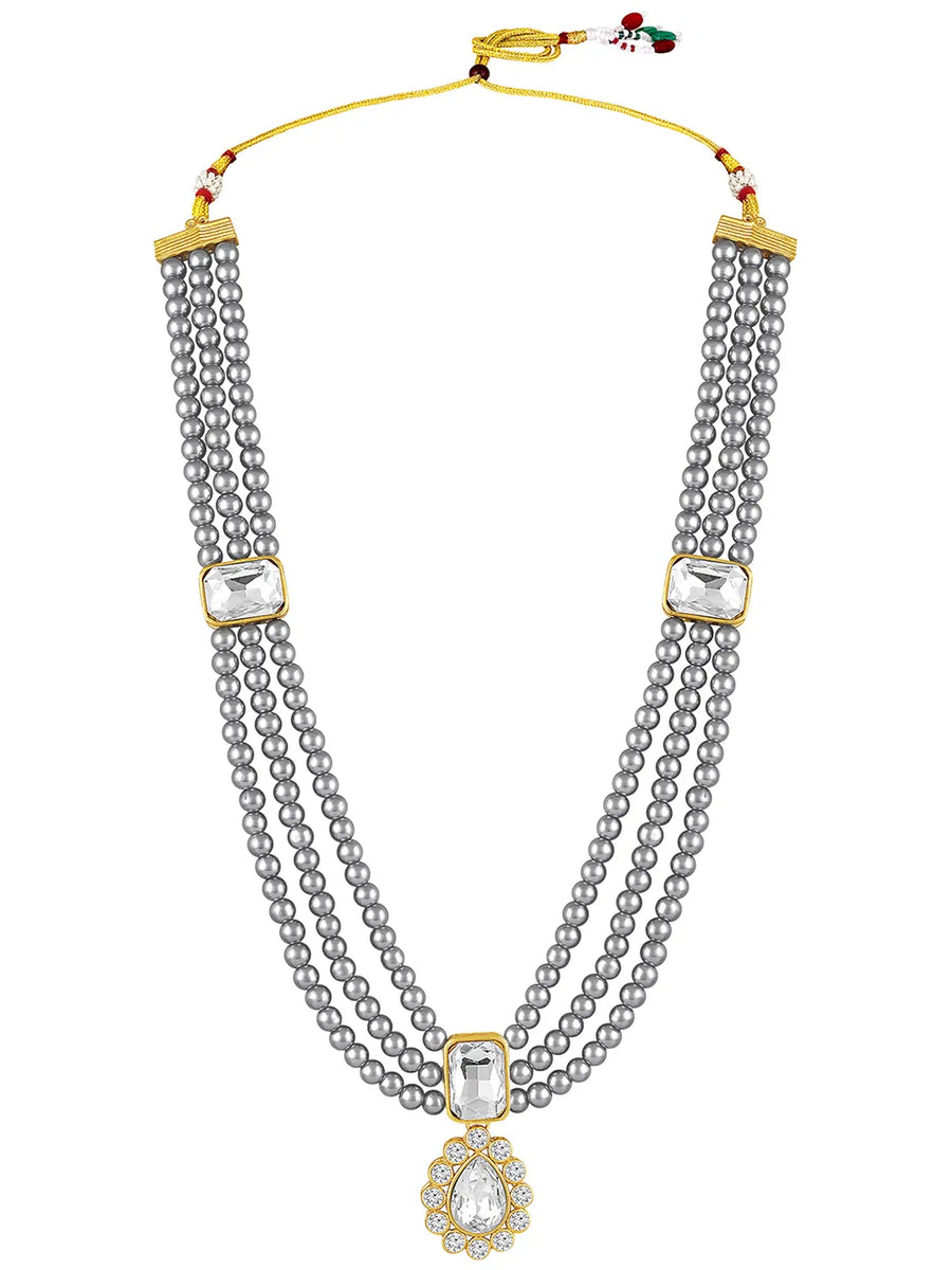 Gracefully Layered Kundan Necklace Set