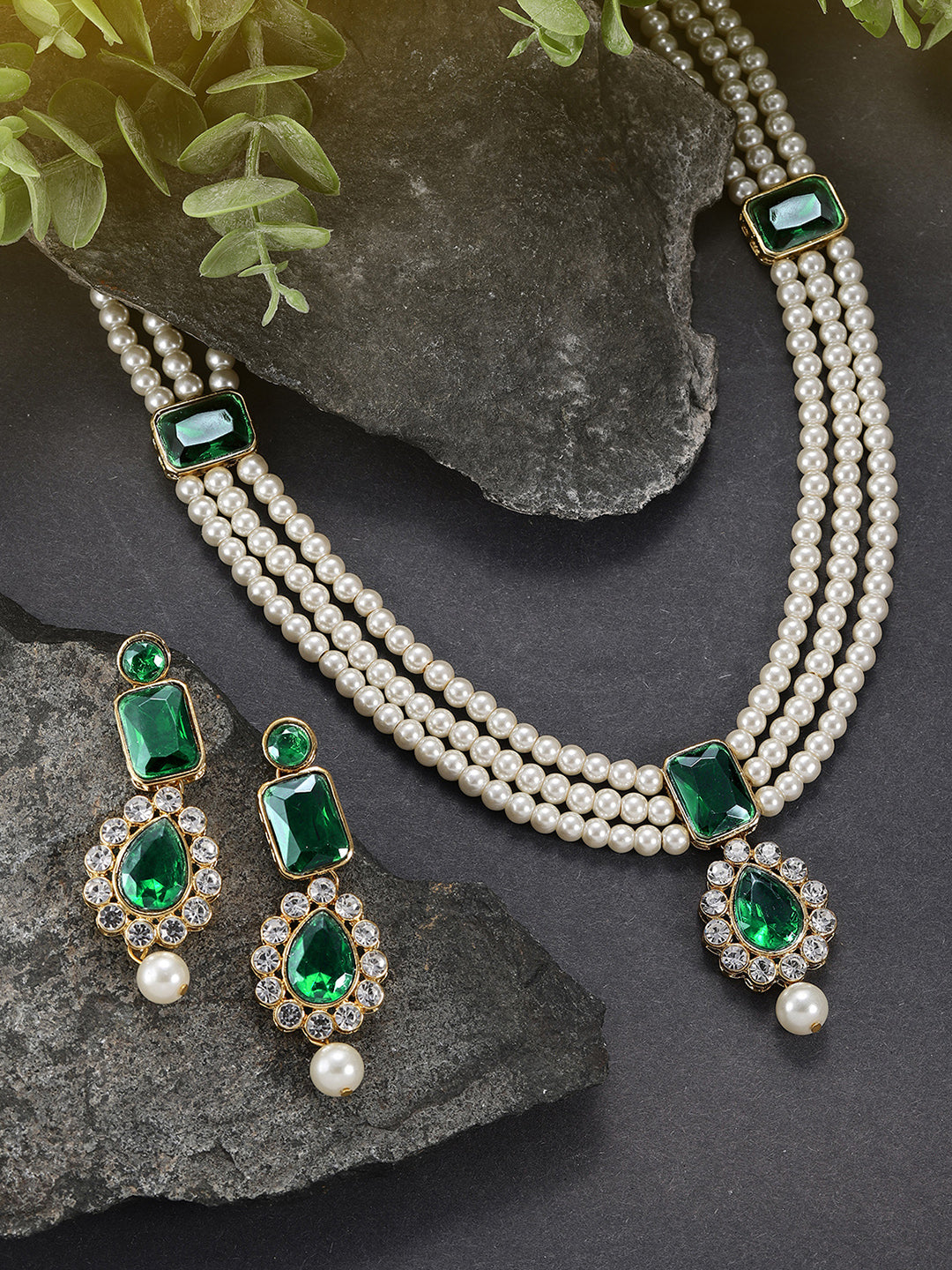 Radiant Pearl Long Green Necklace Set