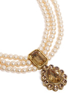 Gracefully Layered Kundan Necklace Set