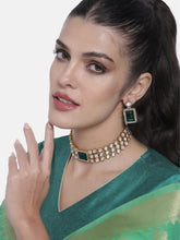 Green Regal Choker Set