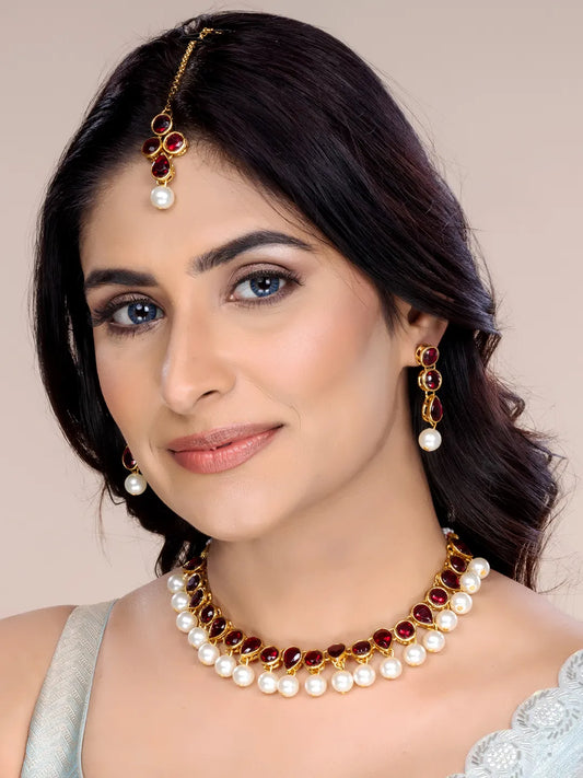 Scarlet Petals Elegant Choker Set